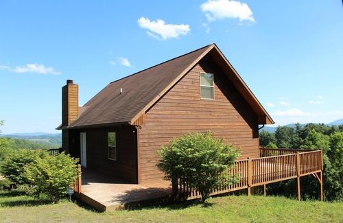 Grassy Creek Cabin | Sip Cider on the Deck Overlooking Brilliant Foliage @ Above It All