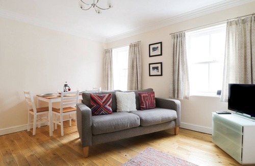 Keswick Cottage | Siskin