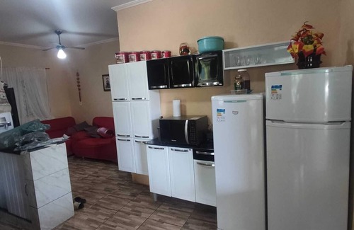 Santos House | Sitio com fácil acesso as praias do Guarujá