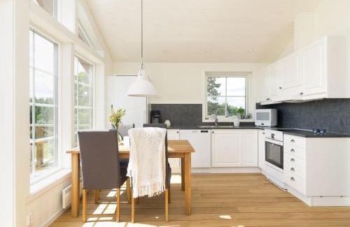 Mon House | Skärgårdsbyn S:t Anna