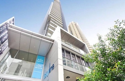 Kangaroo Point Apartment | SK1 · Lavish CBD SkyHome -C`Prk+WIFI