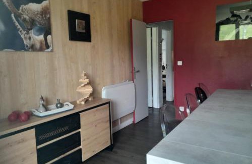 Saint-Etienne-en-Devoluy Apartment | Ski in and ski out apartment Superdévoluy