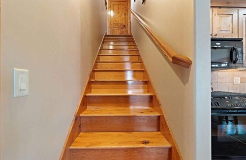 Tamarack Resort House | Ski In/Ski Out Cottage with Private Hot Tub