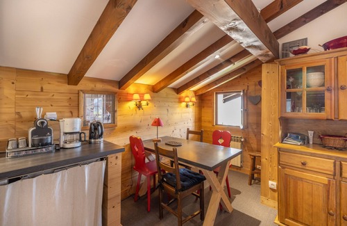 Crest-Voland Apartment | Ski in/ski Out Holiday Apartment
