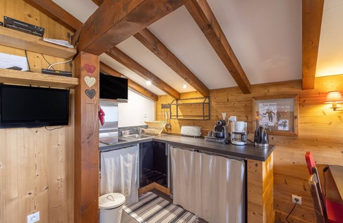 Crest-Voland Apartment | Ski in/ski Out Holiday Apartment