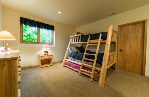 Whitefish House | Ski Slopes and Scenic Views