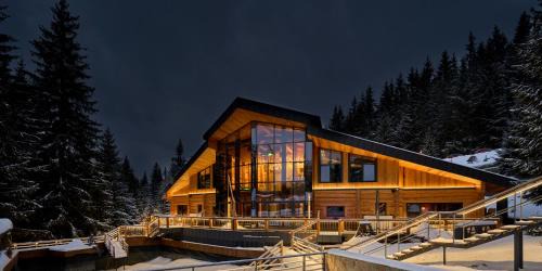 Yablunytsya Ski Chalet | SKOGUR - Home & Resort