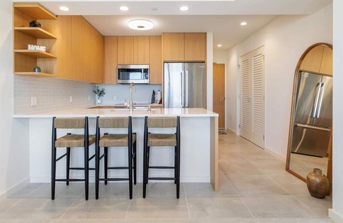 Ala Moana Condo | Sky Ala Moana 2908: 2 BR, 2 BA in Honolulu, Sleeps 4