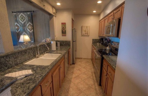 South Lake Tahoe Condo | Sky Lake Splendor 5 Bedroom Condo by RedAwning