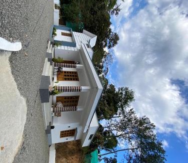 Kattappana House | Sky line home stay