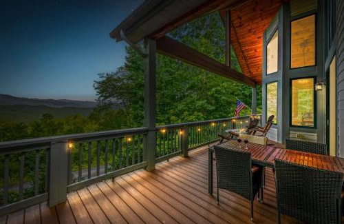 Whittier House | Sky View - Luxury Mountain Golf Home