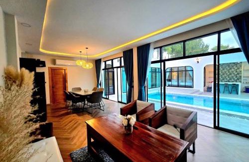 Khanong Phra House | SkyBird Lake View Resort Khaoyai