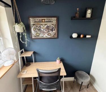 Exeter House | Skye Terrace, cosy 2 bed close to the city centre.