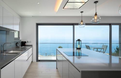 Arco da Calheta Villa | SKYFALL VILLA