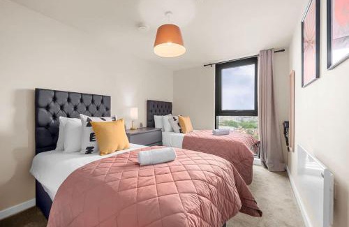 Old Trafford Apartment | Skyline Old Trafford flat by City SuperHost