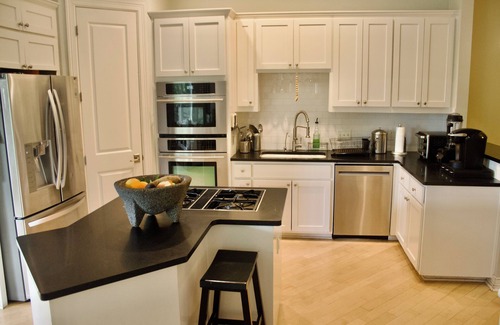 Barton Heights House | Skyline Views + Steps to Austin’s Best Dining