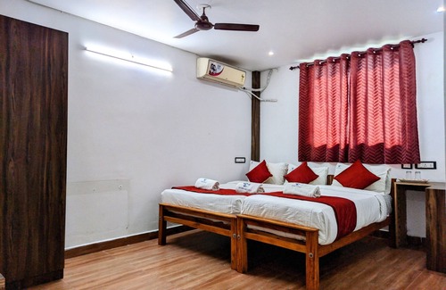 Coimbatore Hotel | Skyry Hotels Singanallur
