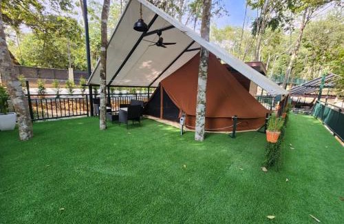 Hulu Selangor Resort | SkyTree Glamping - Huda's Haven