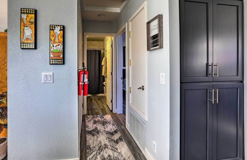 Davis Apartment | Sleek Downtown Apt: Balcony, Walk to UC Davis