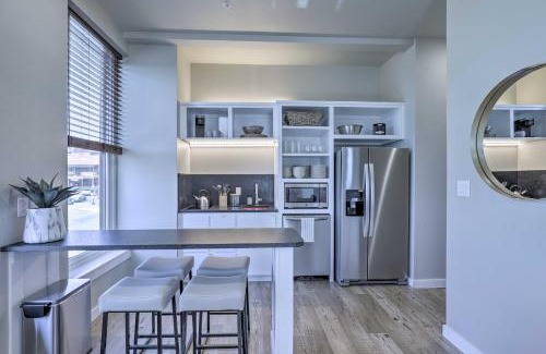Downtown Apartment | Sleek, Newly Updated Downtown San Marcos Apt!