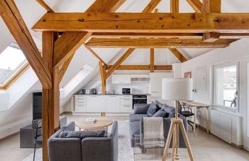 Sihlfeld Apartment | Sleek Wiedikon 2.5 Room w/Storage, 2 mins to local market, by Blueground