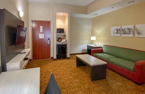 Springdale Hotel | Sleep Inn & Suites Springdale West