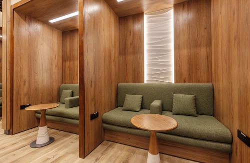 Callao Hotel | Sleepover - Lima Airport, the only in-terminal sleep pods