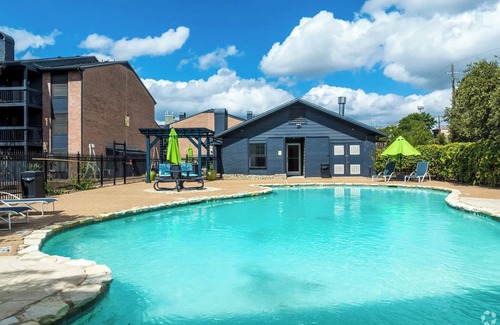Windsor Park Apartment | Sleepover : Peaceful 1BD/1BA + Gym - Austin TX