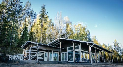 Hartola Villa | SleepWell Villa Hartola by the lake