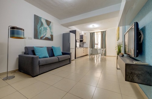 Sliema Apartment | Sliema Tigne Suites