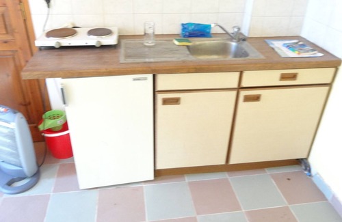 Amaniou House | Small guest house in quiet private grounds.