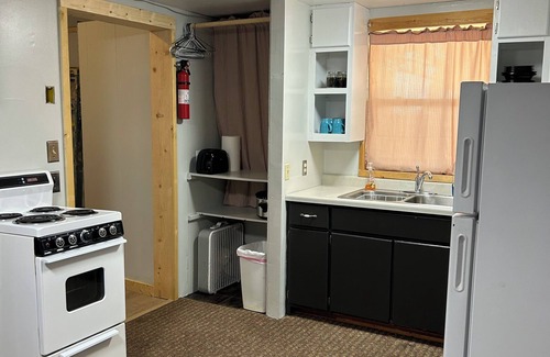 Redfield Cabin | Small Space with a BIG View!