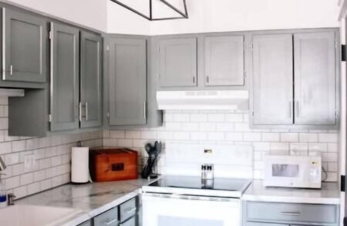 Williamsburg Apartment | Small-Town Loft: Harvester - Modern Comfort in 1890 Historical Brick Building