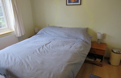 Ross-on-Wye Apartment | Smart and welcoming 1 bedroom annex, with on-site parking