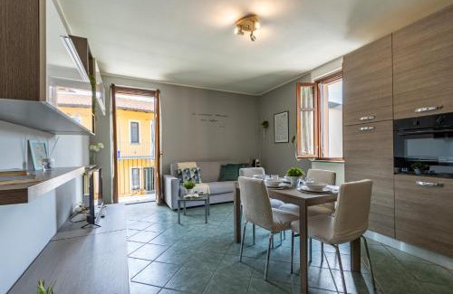 Castelletto Sopra Ticino Apartment | SMART FLAT - Lago Maggiore - Private Garage, Wi-Fi