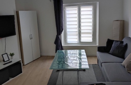 Louvres Apartment | Smart House Airport CDG Astérix