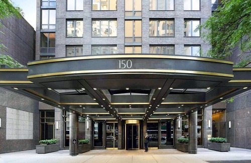 Sutton Place Apartment | Smart Sutton Place 2BR w/Gym, Pool, near Central Park, by Blueground