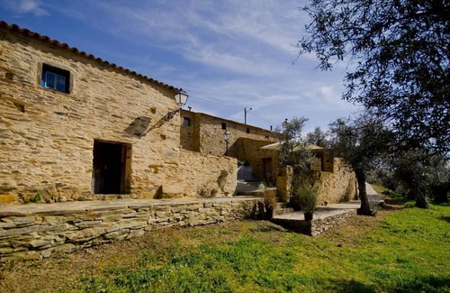 Almaceda Cottage | Smash Smash - Perfect Loves