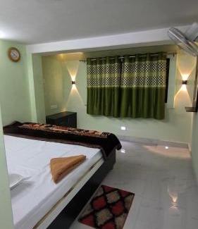 Varanasi Nagar Nigam House | SMB Paying Guest House