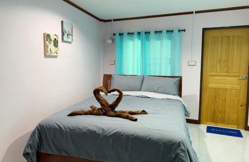 Wiset Chai Chan House | Smile Resort