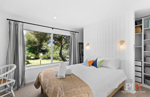 Smiths Beach House | Smith Beach Family House Sleep 6