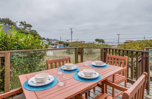 Waldport House | Smooth Sailing