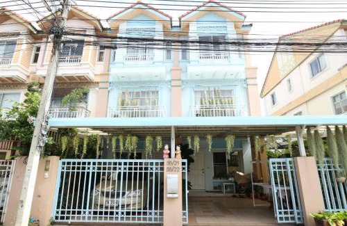 Lak Si House | Snara CK