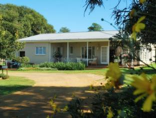 Dundee Bed & Breakfast | Sneezewood Farm Bed&Breakfast and Self-Catering Cottage