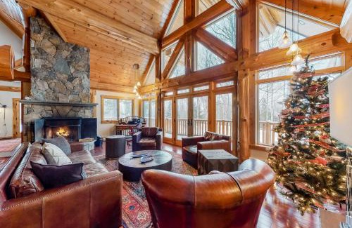 Carrabassett Valley House | Snow Lion