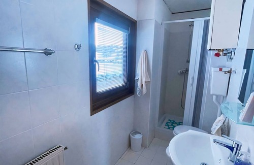 Passo del Tonale Apartment | Snow White Apartment - 300 Metres from the Slopes, Free Parking and Wi-Fi