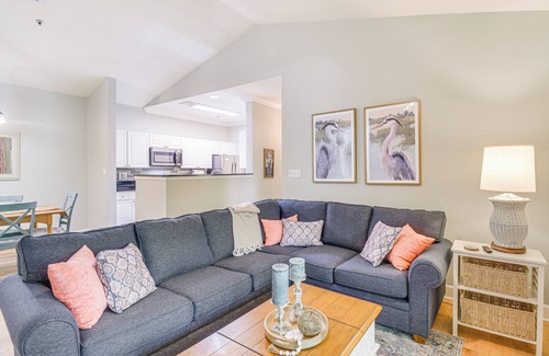 Foley Condo | Snowbirds Welcome: Foley Condo w/Pool Access