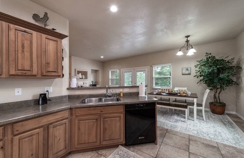 Ruidoso Cabin | SnowCap Manor