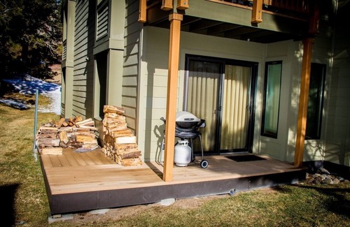 Mammoth Lakes Condo | Snowcreek II #253 1 Bedroom Condo by RedAwning