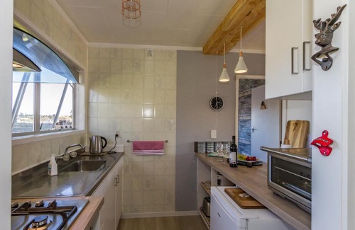 Ohakune House | Snowdrop Cottage - Ohakune Holiday Home